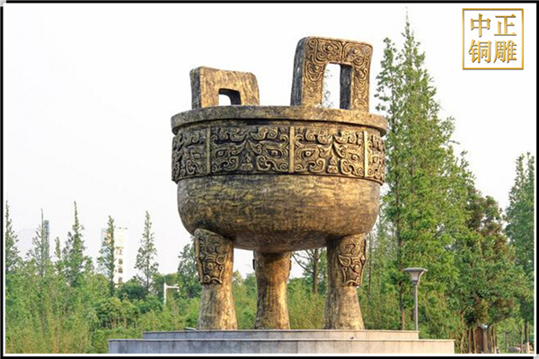 景區大型銅鼎.jpg